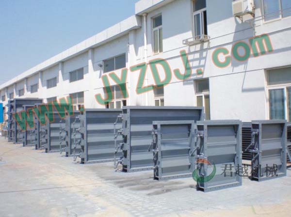 ���S���S���L(f��ng)�T(m��n)